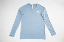 Load image into Gallery viewer, Women's Swiftly Tech Long Sleeve 2.0 (Three Colors)
